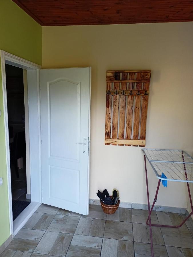 Apartament Apartman Fiva Pacir Zewnętrze zdjęcie